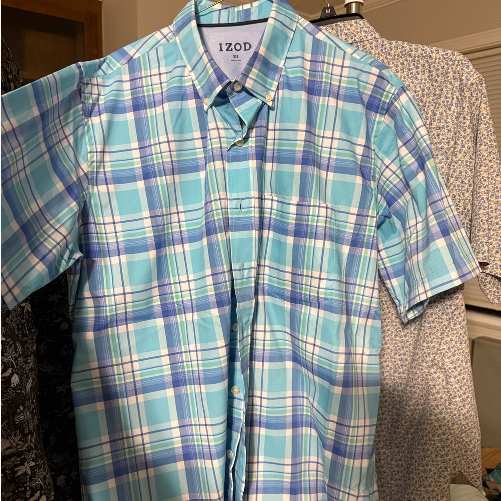 Izod Men's Aqua and White Plaid Button Down Shirt